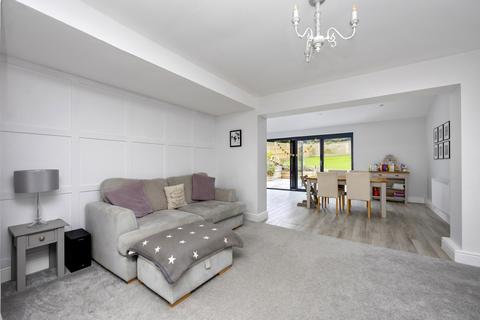 9 Combe End, Crowborough, TN6 1NJ
