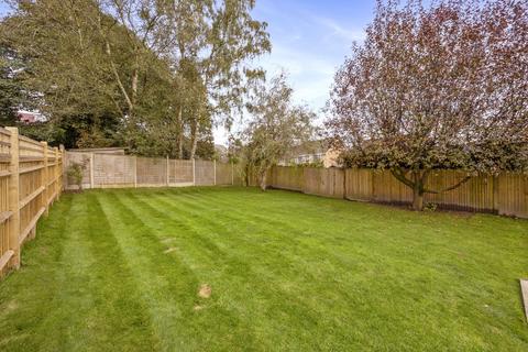 9 Combe End, Crowborough, TN6 1NJ