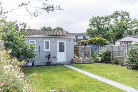 18 Holmdale Road, Filton, Bristol, BS34 7HT