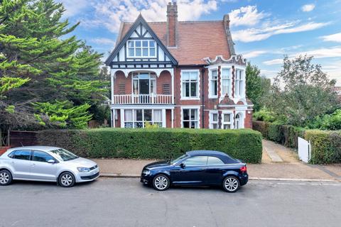 7 bedroom detached house for sale, Flats 1, 2 & 3, 4 Cliff Avenue, Cromer, Norfolk, NR27 0AN