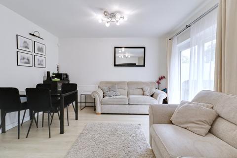 170 Cherwell Grove, South Ockendon, RM15 6AH
