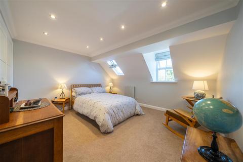 11 Charter Approach, Warwick, CV34 6AE