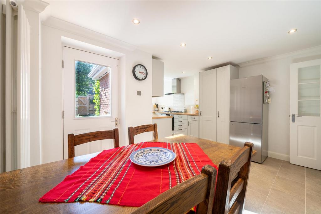 Dining Kitchen