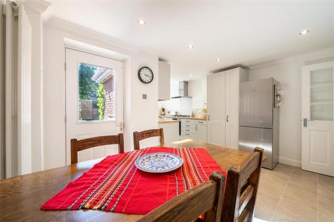 11 Charter Approach, Warwick, CV34 6AE