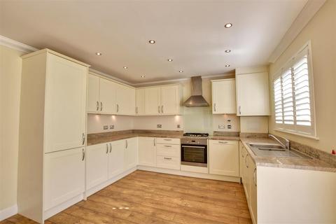 4 bedroom semi-detached house for sale, Vidler Square, Rye