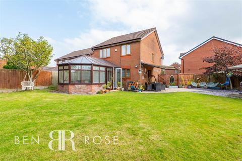 3 bedroom detached house for sale, Ilway, Walton-Le-Dale, Preston