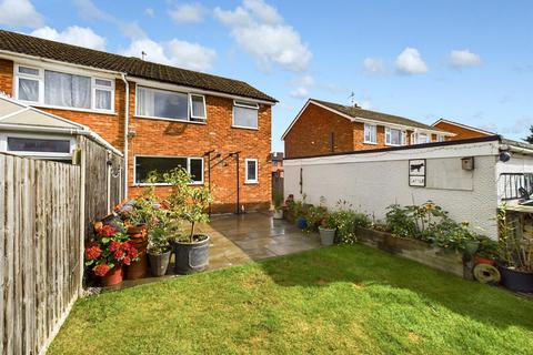 Dore Avenue, North Hykeham, Lincoln