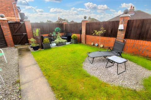 2 bedroom end of terrace house for sale, Temple Lea, West Yorkshire LS15