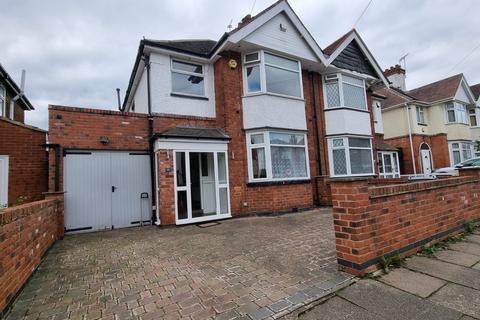 4 bedroom semi-detached house for sale, Sandringham Avenue, Leicester, LE4