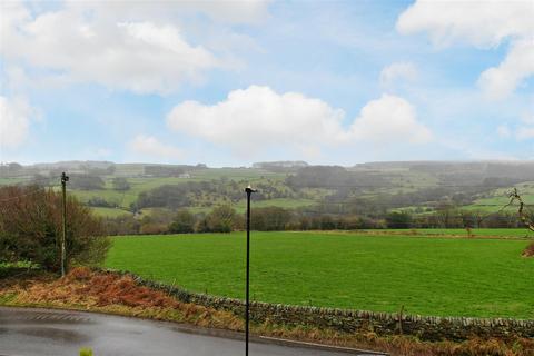 3 bedroom detached house to rent, School Green Lane, Sheffield