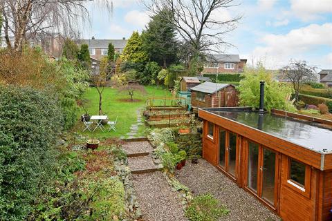 3 bedroom detached house to rent, School Green Lane, Sheffield