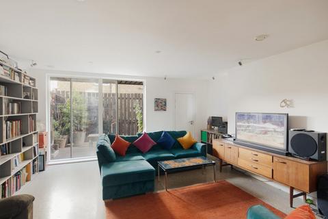 3 bedroom detached house for sale, Rutt’s Terrace, New Cross, SE14