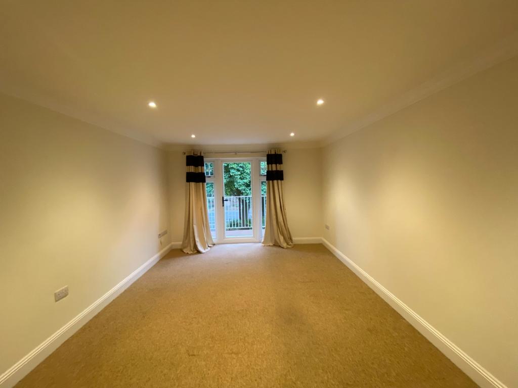 Apartment in Bournemouth - More