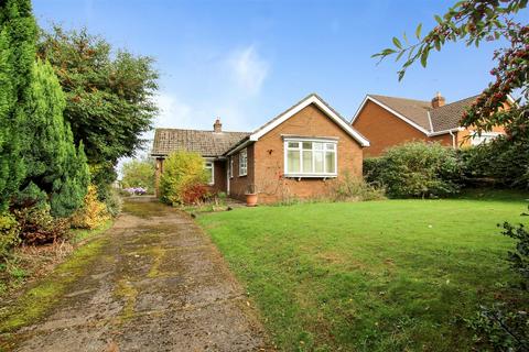 2 bedroom bungalow for sale, North Street, Caistor LN7