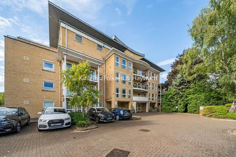 14, Reflex Apartments, 1 Wheeler Place, Bromley, BR2 9GA