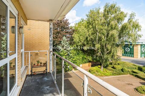 14, Reflex Apartments, 1 Wheeler Place, Bromley, BR2 9GA