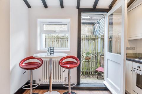 2 bedroom flat for sale, Stuart Road, Upper Nunhead