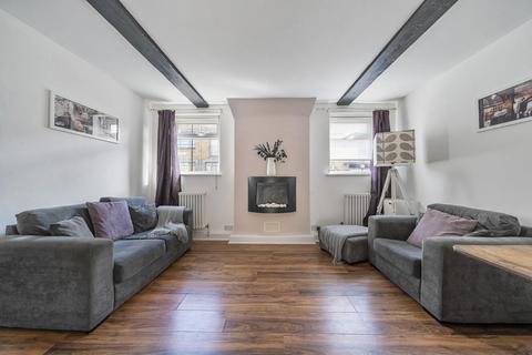 2 bedroom flat for sale, Stuart Road, Upper Nunhead