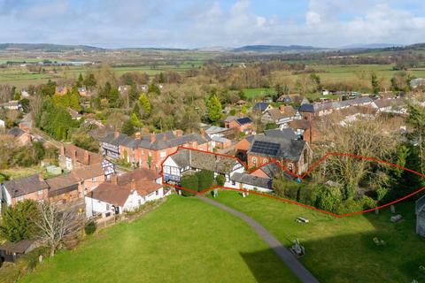 6 bedroom detached house for sale, Ye Old Steppes, High Street, Pembridge, Leominster, Herefordshire, HR6 9DS