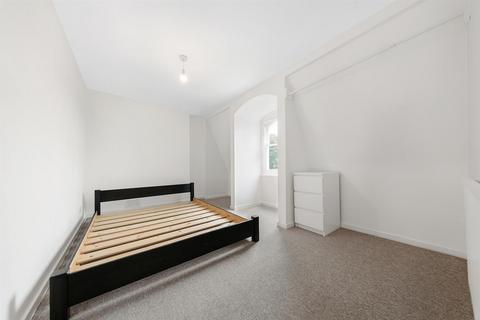 1 bedroom flat for sale, Brixton Road, SW9