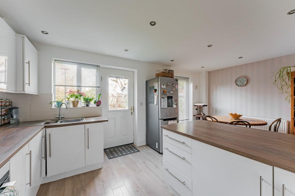 Kevill Davis Drive, Little Plumstead 4 bed townhouse for sale £325,000