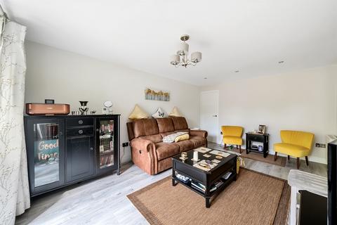1 bedroom apartment to rent, Marshaw Court, Bamburgh Close, Reading, RG2