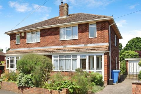 3 bedroom semi-detached house to rent, St David's Close, Farnborough GU14