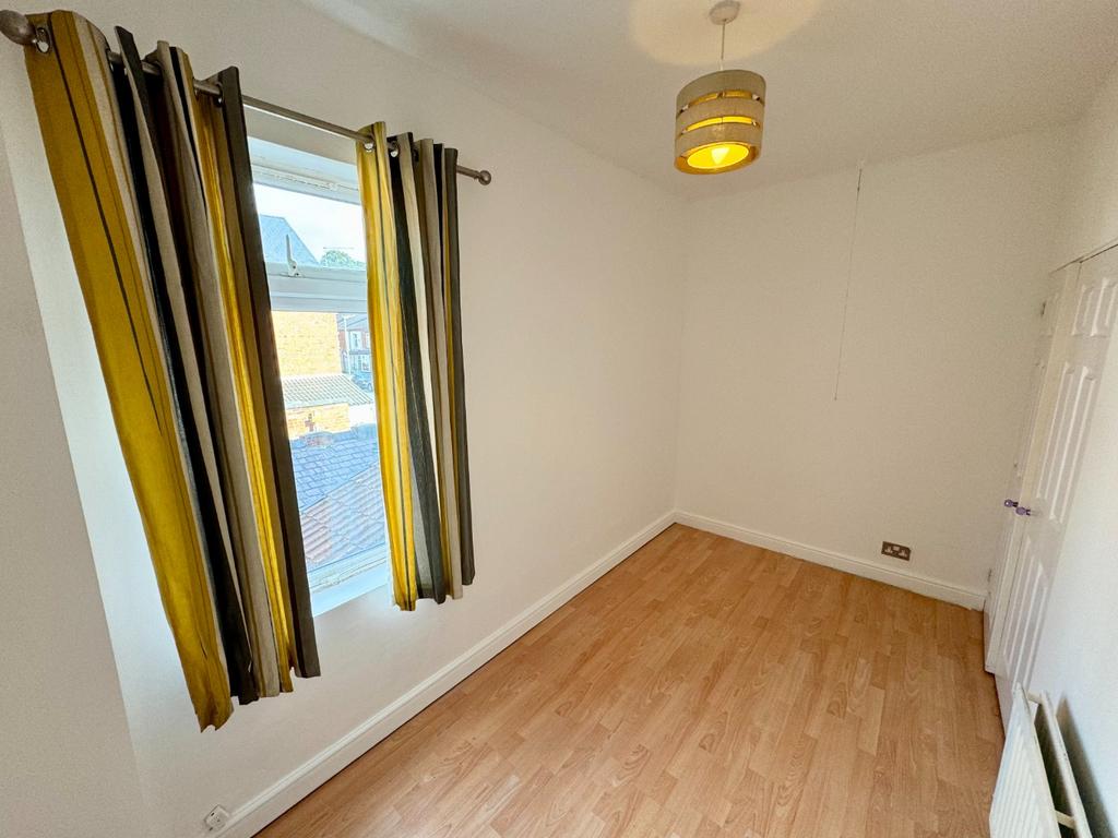 Rosebery Street, Darlington DL3 2 bed terraced house to rent £650 pcm