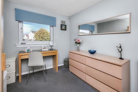 65 Northfield Drive, Edinburgh, EH8 7RG