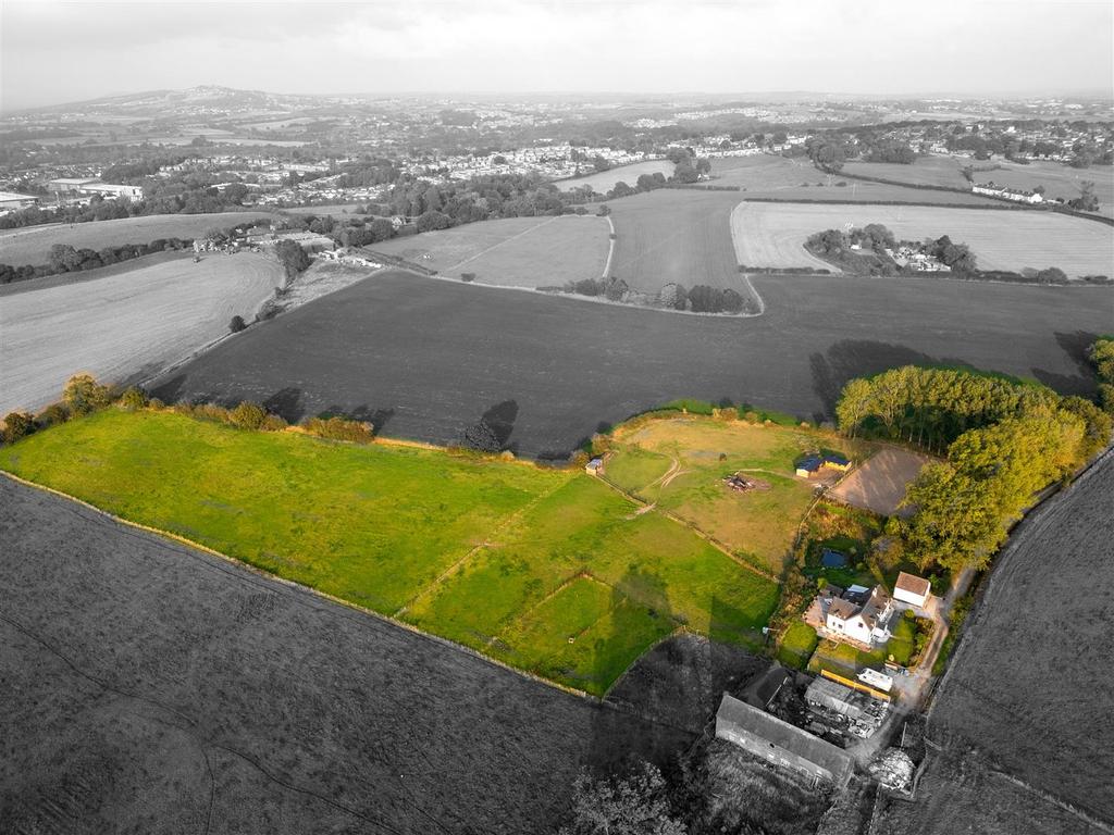 DJI 0104-Edit.jpg