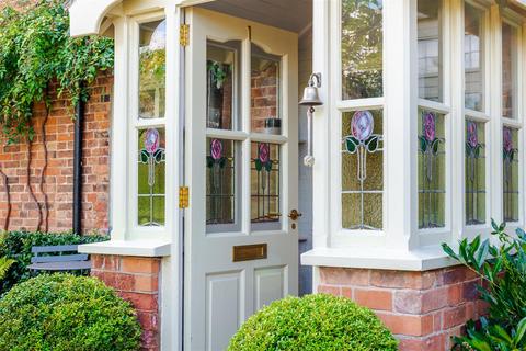 2 bedroom semi-detached house for sale, Lindum Cottages, Main Street, Hoveringham NG14