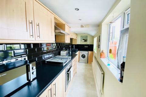 2 bedroom terraced house for sale, Cheetham Hill Road, Dukinfield SK16