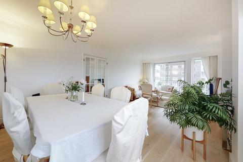 2 bedroom apartment to rent, Blair Court, Boundary Road, St John's Wood, London, NW8