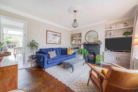50 Saxon Drive, London, W3 0NR