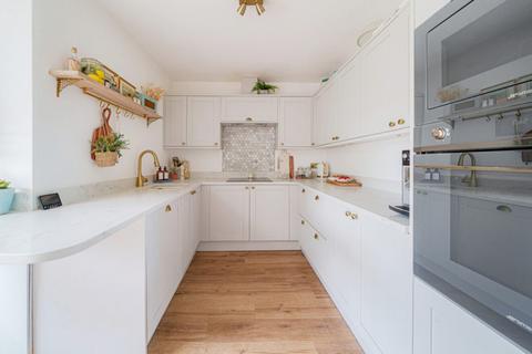 50 Saxon Drive, London, W3 0NR