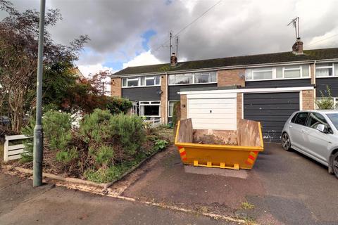 2 bedroom terraced house for sale, Abbots Way, Stonehouse