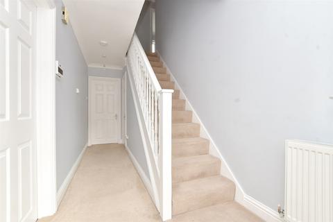 8 Brasted Close, Sutton, SM2 5BE