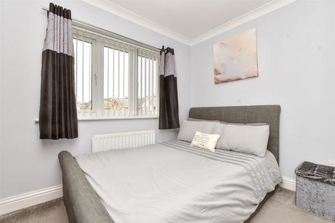 8 Brasted Close, Sutton, SM2 5BE