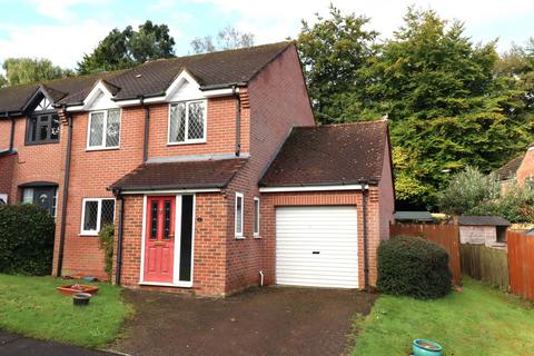 3 bedroom detached house for sale, The Thorns, Marlborough, SN8 1DY