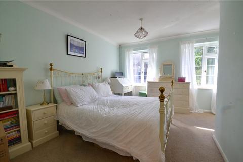30 Benchfield Close, East Grinstead, RH19 3NZ