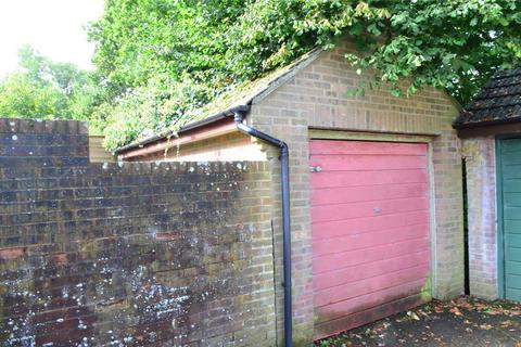 30 Benchfield Close, East Grinstead, RH19 3NZ