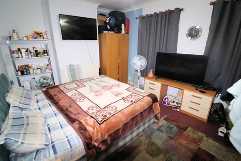4 Friday Road, Erith, DA8 1PL