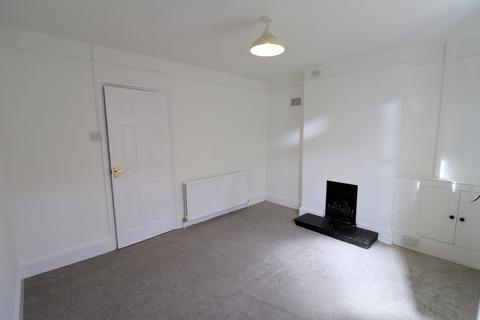 2 bedroom end of terrace house to rent, Parade Lane, Ely CB7