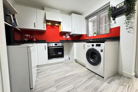 20 Aldridge Square, Perry Barr, Birmingham, B42 2GR