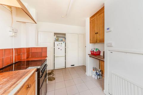 27 Appleford Drive, Abingdon, OX14 2BZ