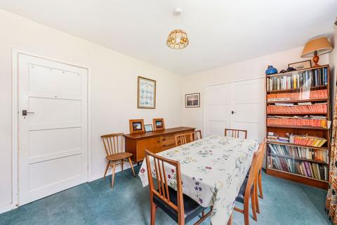 27 Appleford Drive, Abingdon, OX14 2BZ