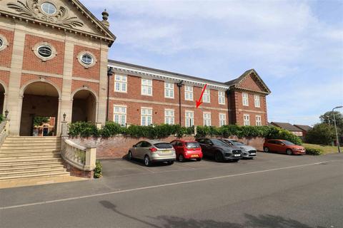 2 bedroom apartment for sale, King Edwards Court, 36 Blackwell Lane, Hatton Park, Warwick