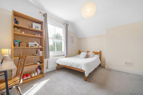 3 bedroom flat for sale, Kings Avenue, SW4