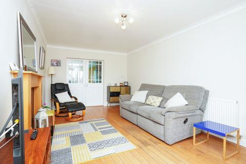 3 bedroom detached house for sale, Dale Park Walk, Leeds, LS16