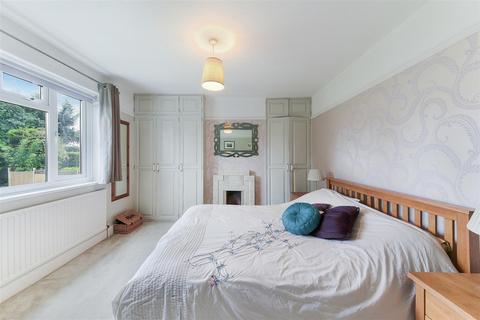 147 Mulgrave Road, Belmont, Sutton, SM2 6JX